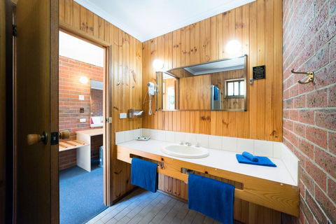 Kookaburra Motor Lodge - Accommodation Melbourne 1