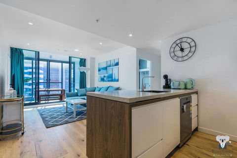 KOZYGURU FORTITUDE VALLEY HOLIDAY STYLE 2 BED APT FREE PARKING QFV211-1601 - Accommodation Melbourne 3