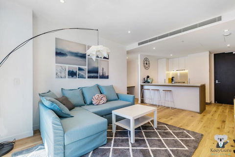 KOZYGURU FORTITUDE VALLEY HOLIDAY STYLE 2 BED APT FREE PARKING QFV211-1601 - Accommodation Melbourne 0