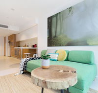 KOZYGURU SKYTOWER BRISBANE CBD 2 BED APT QBN222-1815 - Melbourne 4u