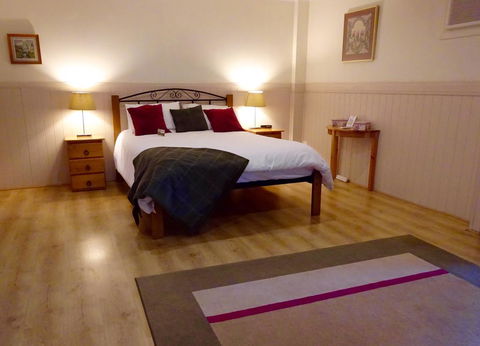 Lagoon Pocket Bed & Breakfast - Accommodation Melbourne 2