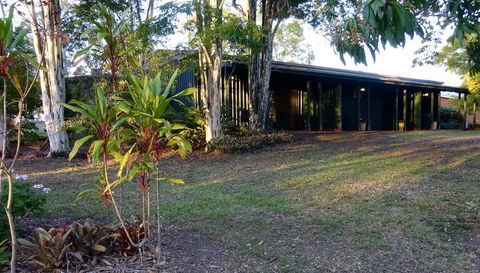 Lagoon Pocket Bed & Breakfast - Accommodation Melbourne 0