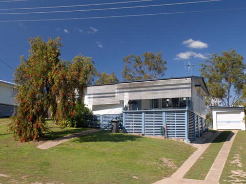 Lake Monduran Holiday Park - Melbourne 4u 3