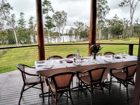 Lake Tinaroo Waterfrontage - Accommodation Melbourne 1