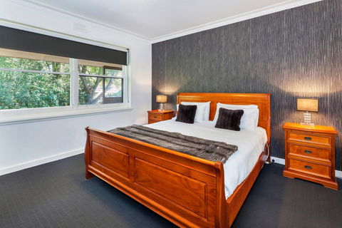 Lake Wendouree Luxury Apartments On Webster - Accommodation Melbourne 2