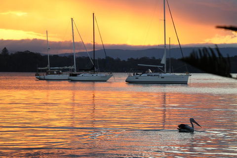 Lakes Edge Cottage - Accommodation Melbourne 0