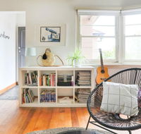 Large Quiet Art Deco Apt Camberwell - Accommodation Melbourne