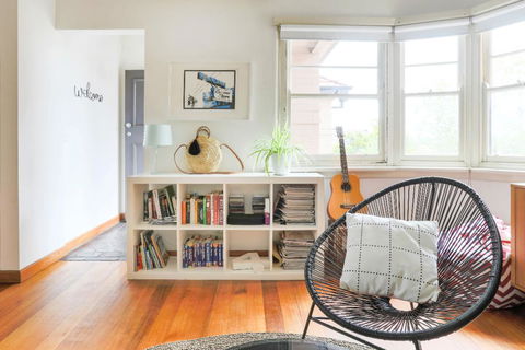 Large Quiet Art Deco Apt Camberwell - Accommodation Melbourne 0