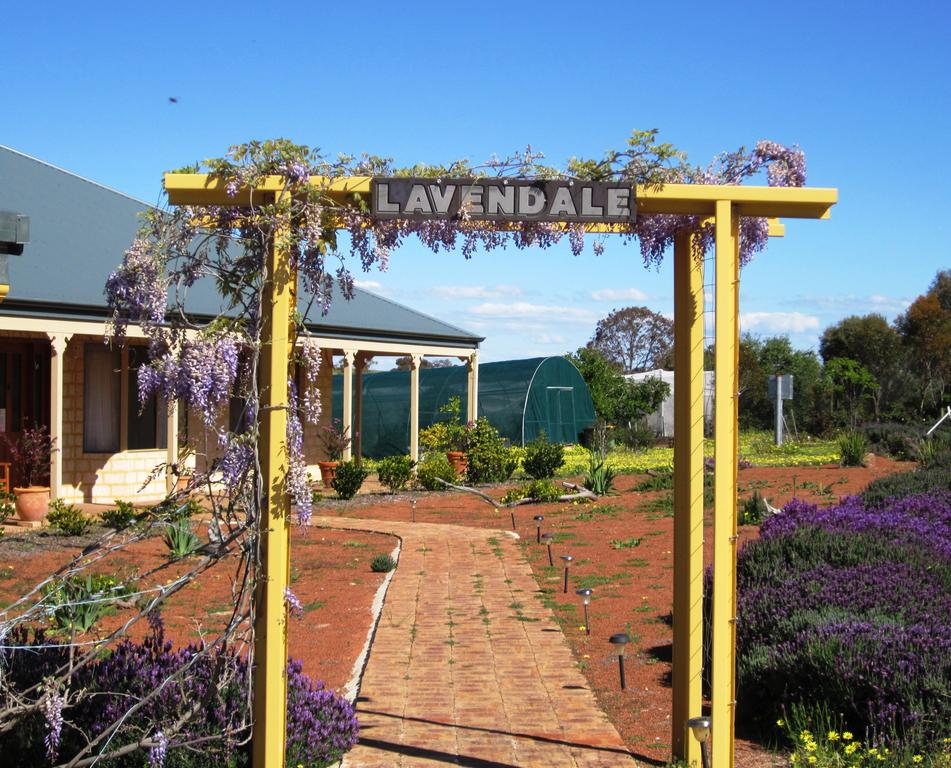 Gilgering WA Accommodation Melbourne