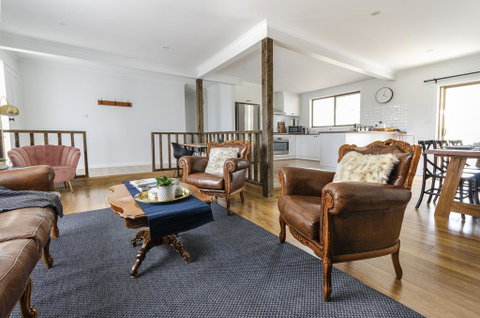 Leonards Hill Estate - Accommodation Melbourne 1