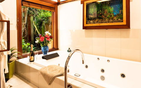 Lillypilly's Cottages & Day Spa - Accommodation Melbourne 1