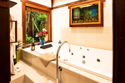Lillypilly's Cottages & Day Spa - Accommodation Melbourne 2