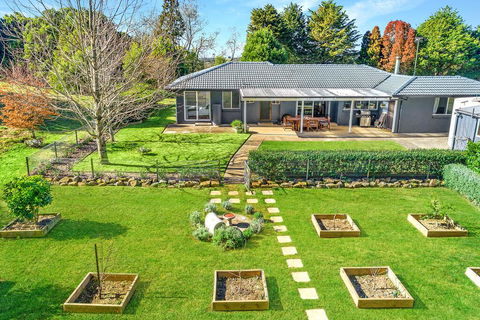 Lilyview Cottage - Robertson - Accommodation Melbourne 0