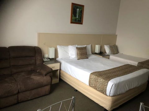 Lindy Lodge Motel - Accommodation Melbourne 1