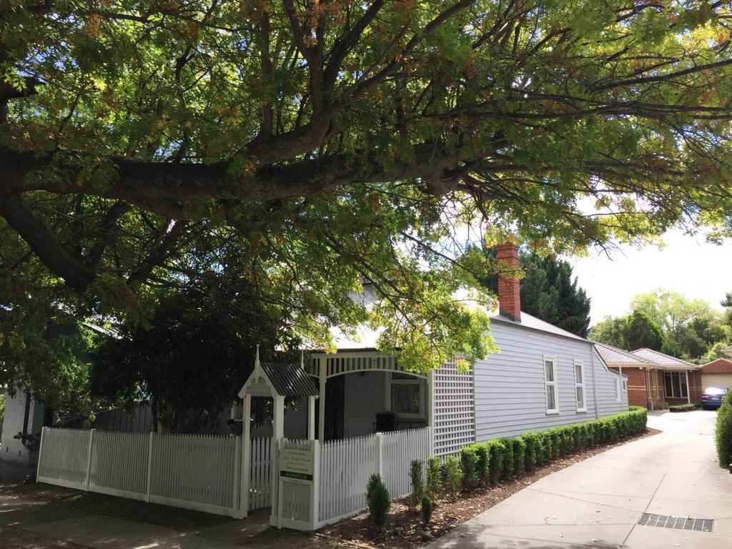 Castella VIC Accommodation Melbourne