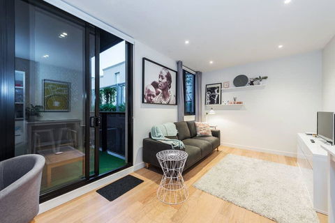 Luxury 1 Bed Unit BEST LOCATION IN SOUTH YARRA - Accommodation Melbourne 1
