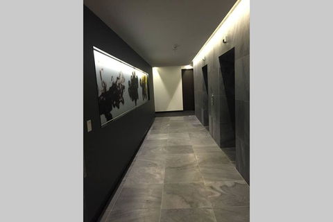 Luxury 1 Bed Unit BEST LOCATION IN SOUTH YARRA - Accommodation Melbourne 2