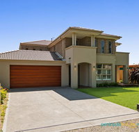 Luxury Coastal Escape - Accommodation Melbourne