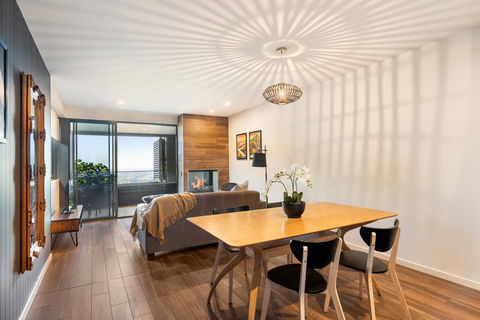 Luxury Hinterland Retreat - Family Suite With Hinterland And Ocean Views - Accommodation Melbourne 3
