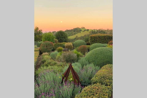 Luxury Storybook Manor Guest Suite - Melbourne 4u 2
