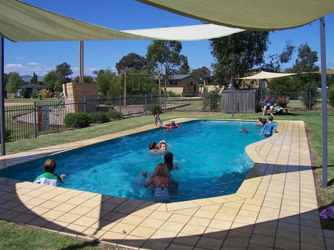 Mansfield Holiday Park - Accommodation Melbourne 0