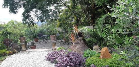 Mapleton Peaceful Provence BnB - Accommodation Melbourne 3