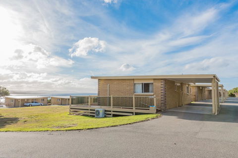 MARLO - Accommodation Melbourne 3