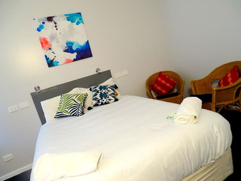 Mercury Motor Inn - Melbourne 4u 2