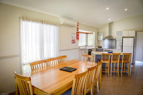 Merry Beach Caravan Park - Accommodation Melbourne 2