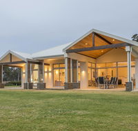 Metricup House - elegant country retreat - Accommodation Melbourne