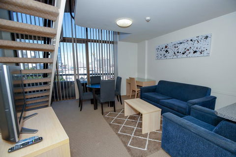 Metro - Accommodation Melbourne 0