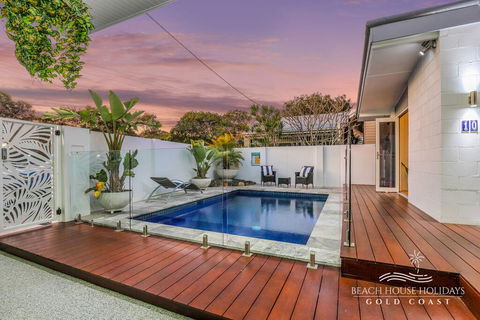 Miami Beachside Beach House - Accommodation Melbourne 0