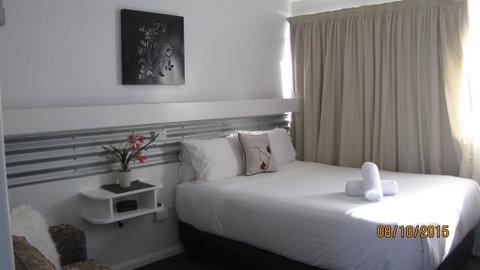 Mid Valley Motel - Accommodation Melbourne 0
