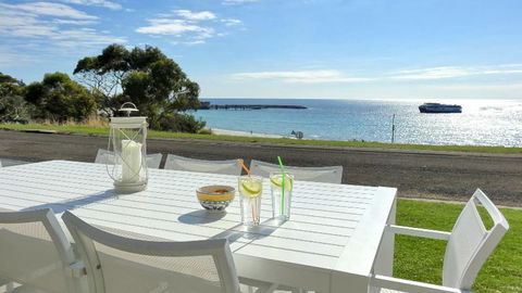 Millpond. - Accommodation Melbourne 0