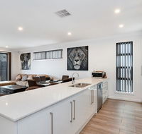 Modern Luxury at Christies Beach - Accommodation Melbourne