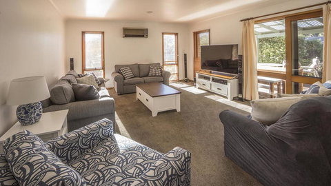 Mollymook Fantastic Holiday House - Accommodation Melbourne 1