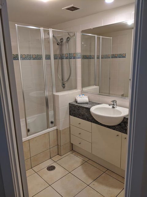 Moorings Beach Resort - Accommodation Melbourne 1