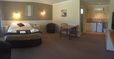 Motel Wingrove - Accommodation Melbourne 0