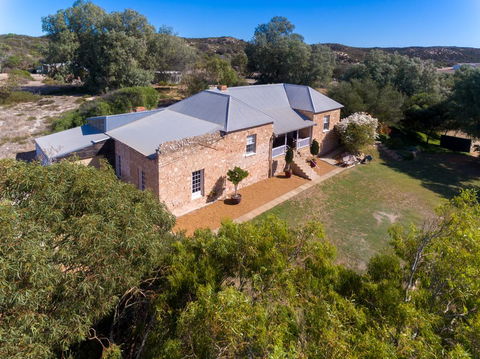Mt Pleasant Holiday Homestead - Melbourne 4u 3