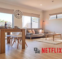 Murdoch Hospital  Uni - Netflix  WiFi -