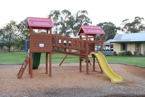 Murray River Resort - Melbourne 4u 3