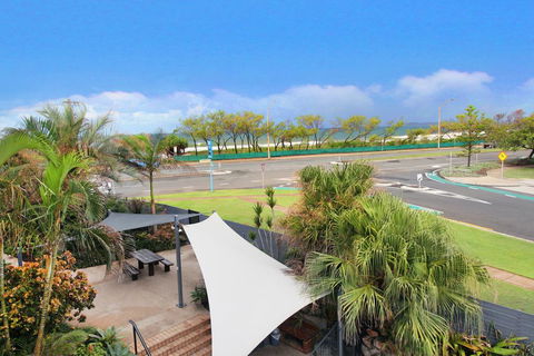 Mylos 19 By G1 Holidays - Accommodation Melbourne 1