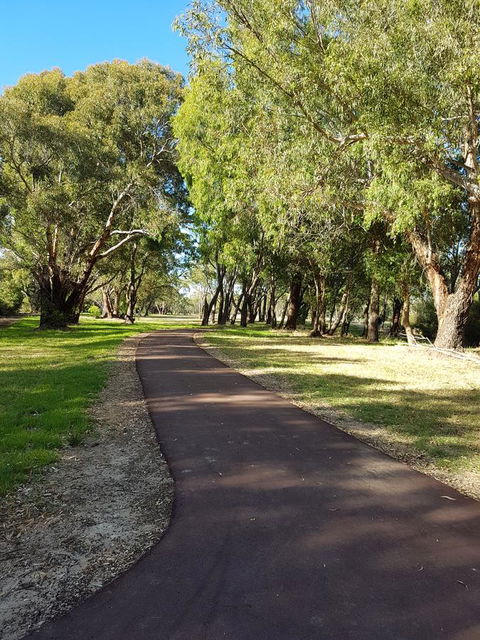 Jacaranda Hideaway Bed & Breakfast - Accommodation Melbourne 21