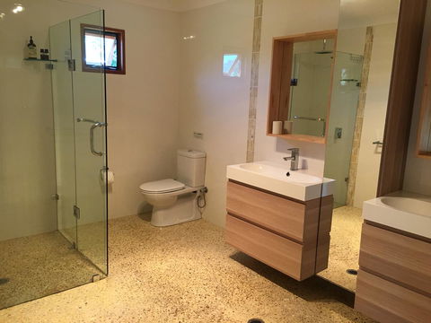 Swan Valley Sisters - Accommodation Melbourne 1
