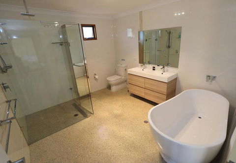 Swan Valley Sisters - Accommodation Melbourne 12