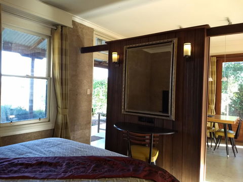 Hotham Ridge Estate - Melbourne 4u 23