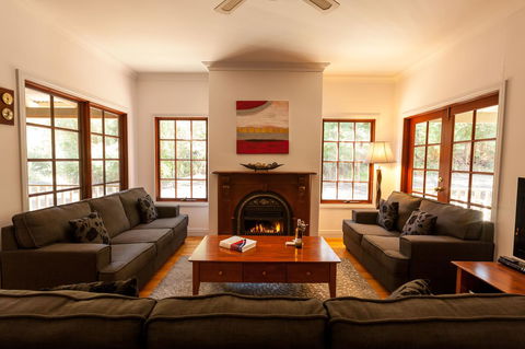 Riverglen Chalets - Accommodation Melbourne 3