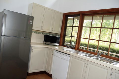 Riverglen Chalets - Accommodation Melbourne 9