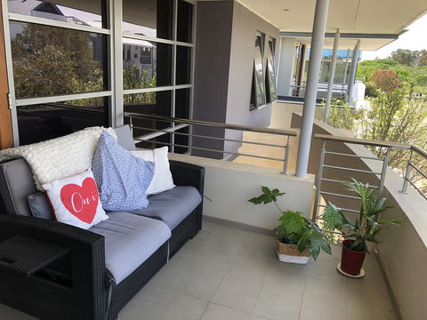 Adele's Luxury South Beach Apartment With King Bed - Accommodation Melbourne 19