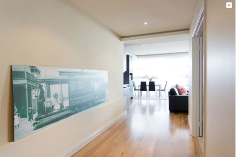 Adele's Luxury South Beach Apartment With King Bed - Accommodation Melbourne 11